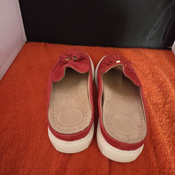 Gentle Souls Red Tassel Slip-On Sneakers - Picture 2 of 8